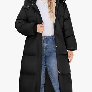 Elegant Black Hooded Puffer Jacket for Women Plus Size